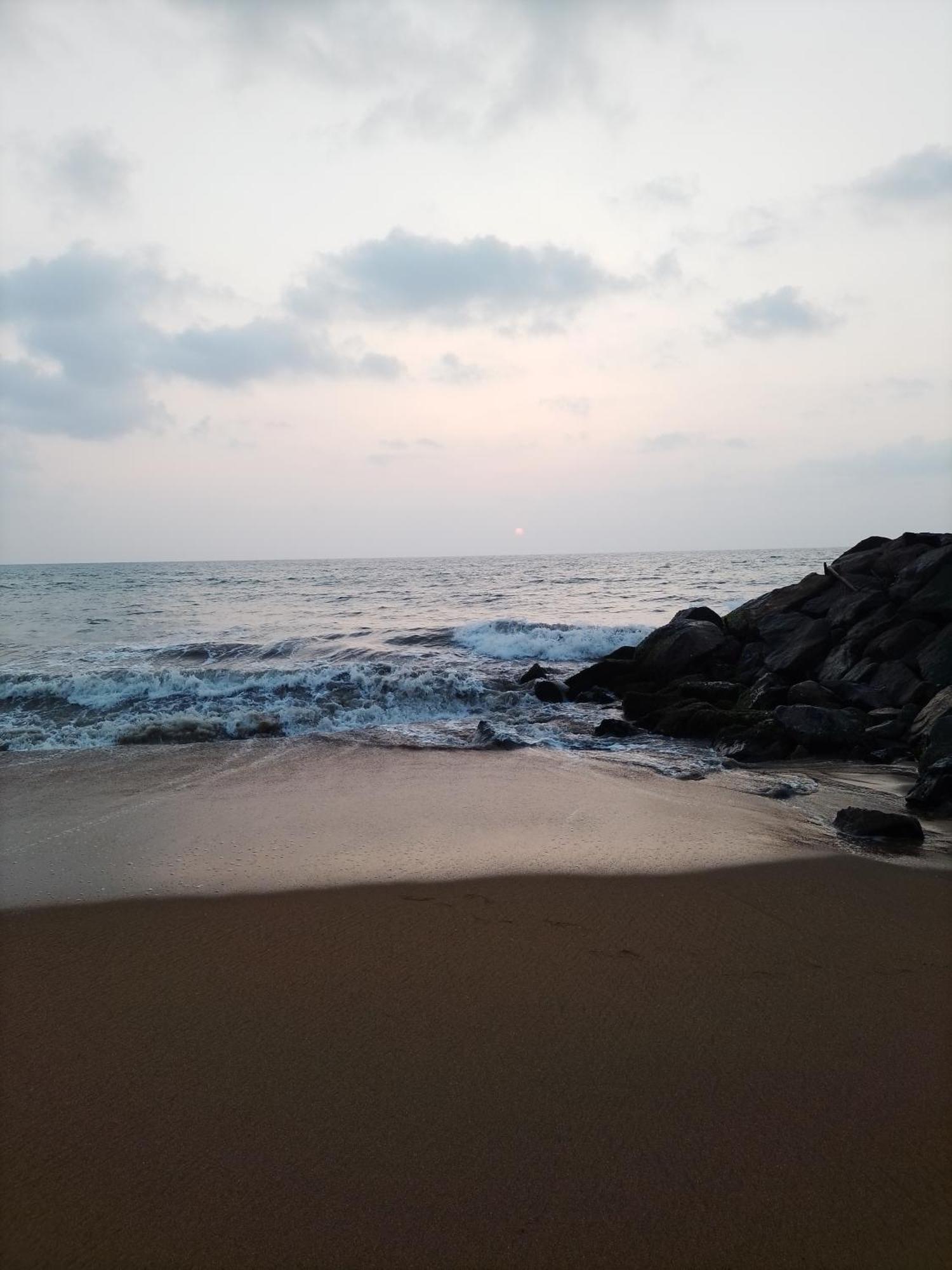 Our Little Secret Hotel Kalutara Exterior photo
